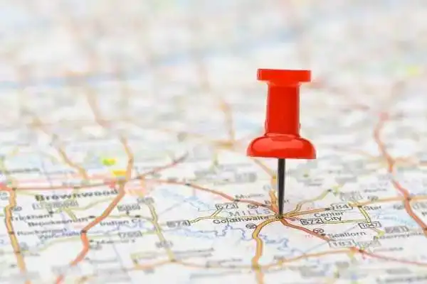 Image of locations Lymington pin in a map Lipo Freeze 2U.